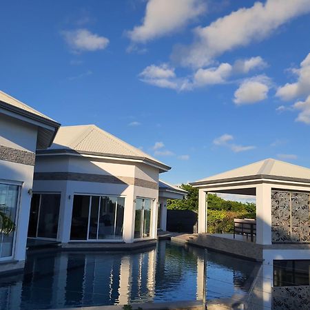 Villa Orchidee Vue Mer Piscine &Spa - V. Ciel&Mer Сен Франсоа Екстериор снимка