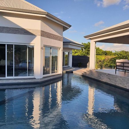 Villa Orchidee Vue Mer Piscine &Spa - V. Ciel&Mer Сен Франсоа Екстериор снимка