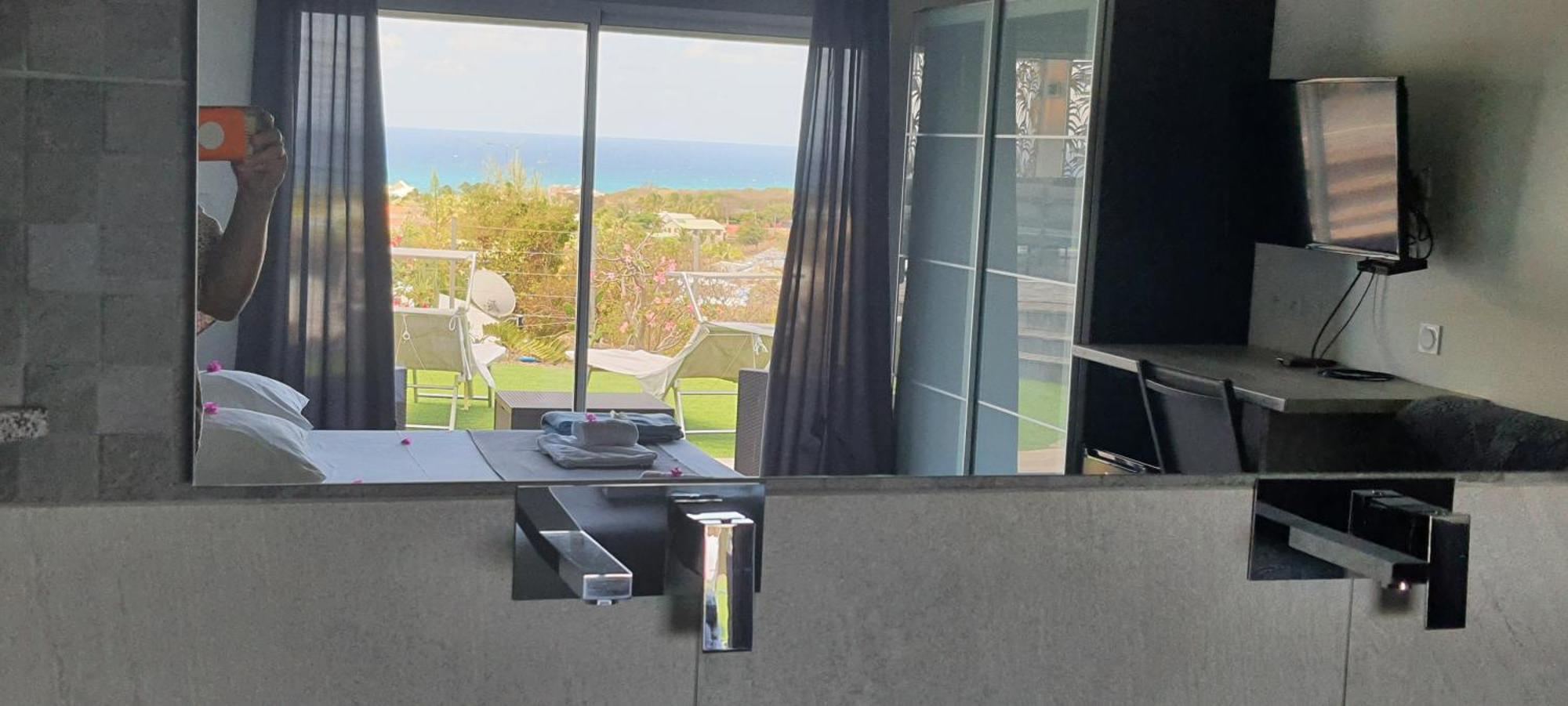 Villa Orchidee Vue Mer Piscine &Spa - V. Ciel&Mer Сен Франсоа Екстериор снимка