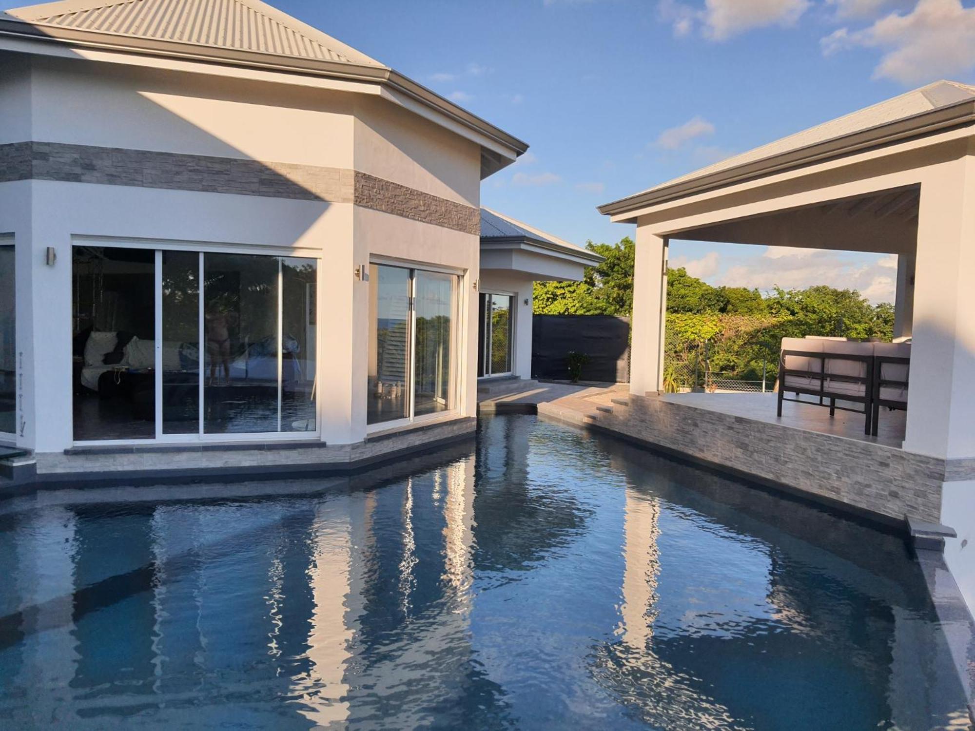 Villa Orchidee Vue Mer Piscine &Spa - V. Ciel&Mer Сен Франсоа Екстериор снимка
